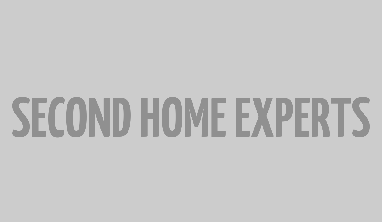 I have to make a choice between an updated home in an older neighborhood or a newer home in a more modern neighborhood. The home in the older neighborhood has almost everything I want and is much larger, but which makes the most sense as an investment?